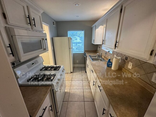 Photo - 4343 Myrtle Ave