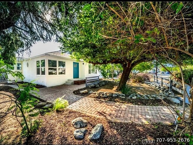 Photo - 3995 McKenzie St Casa