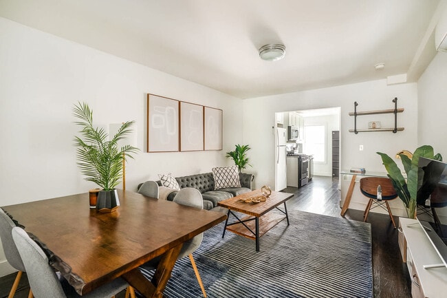 Photo - 359 W 39th St Unidad ID1021984P