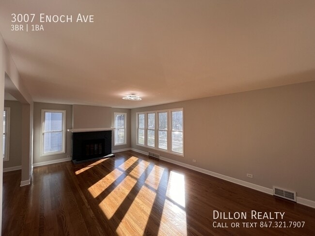 Photo - 3007 Enoch Ave