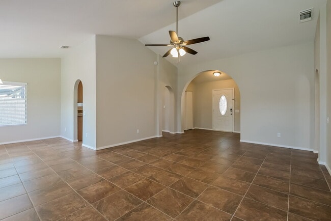 10591 Elkridge Pl