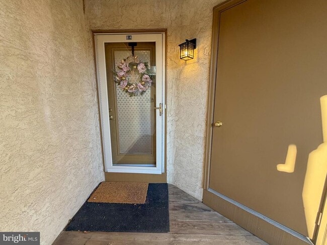 Photo - 814 Pritchard Pl