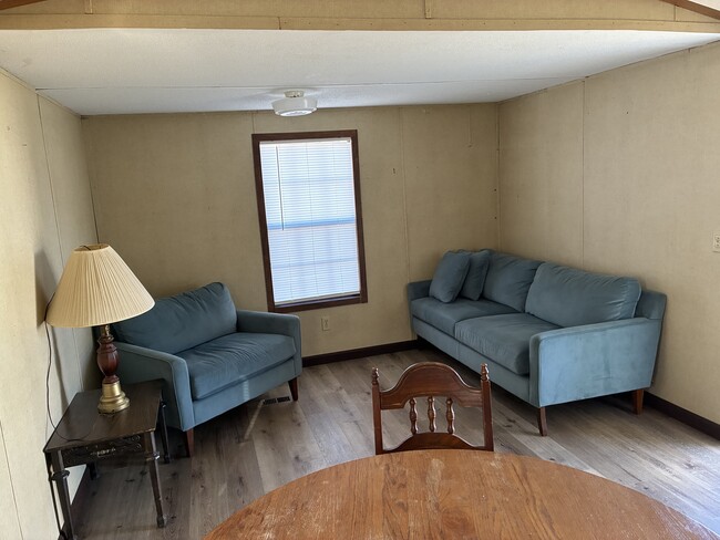 Photo - 30 Upper Price Ln