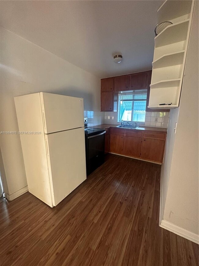 Photo - 5743 Lincoln St Unidad 1