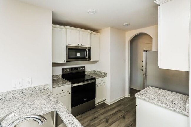 Photo - 140 Holster Holw Rd