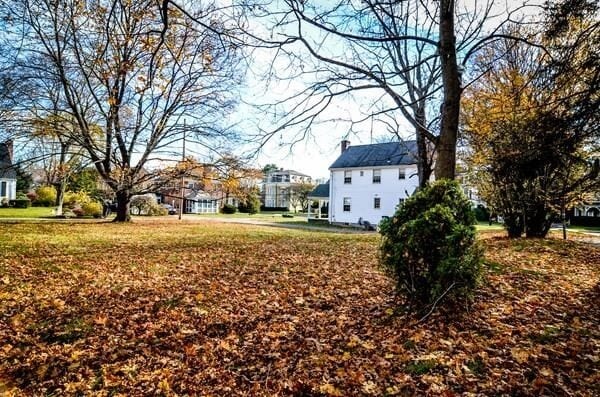Photo - 77 W Central St