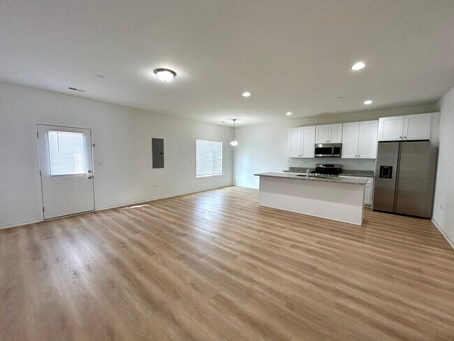 Photo - 1123 Gillespie Ln