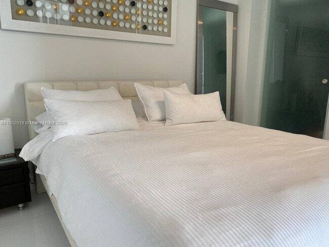 Photo - 18201 Collins Ave Unit 3306