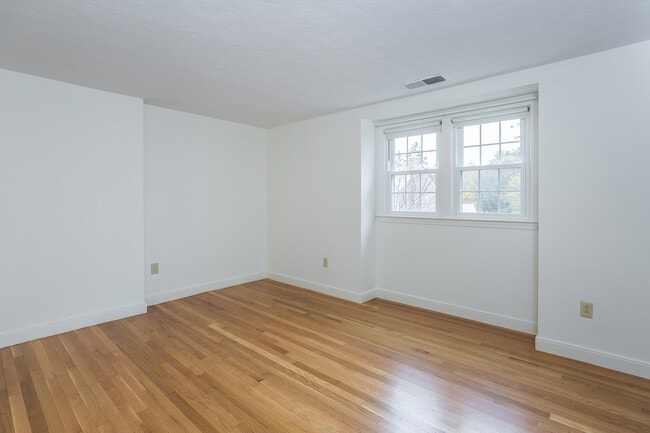 Photo - Wedgewood Common Apartments