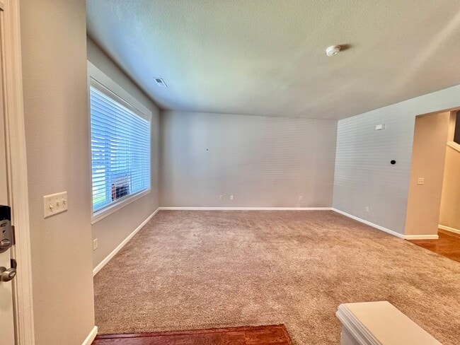 Photo - West Townhome Near Downtown Vancouver