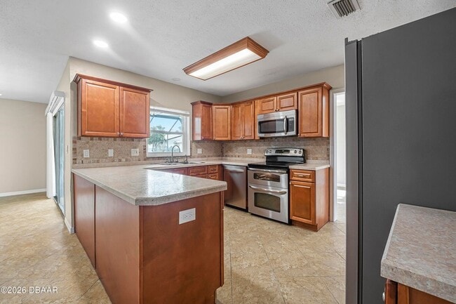 Photo - 1436 Suwanee Rd