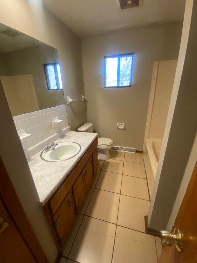 Photo - Duplex with Three Large Bedrooms and Two F...