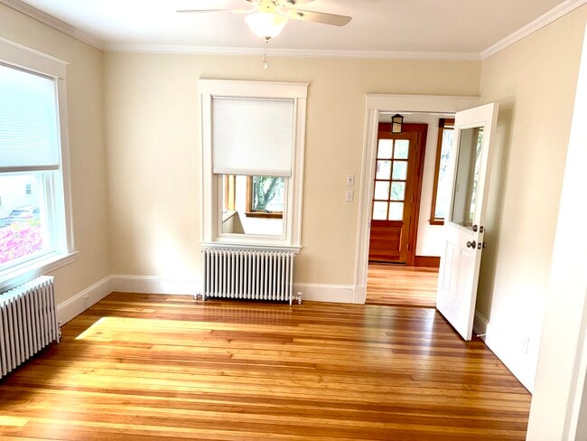 Photo - 39 Newland Rd