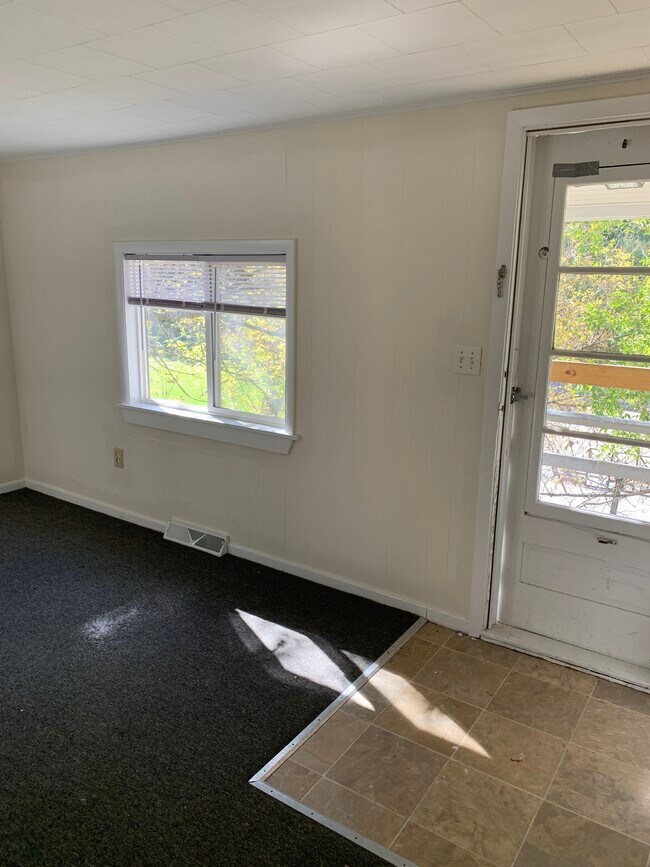 949 Dryden Rd Unit 3