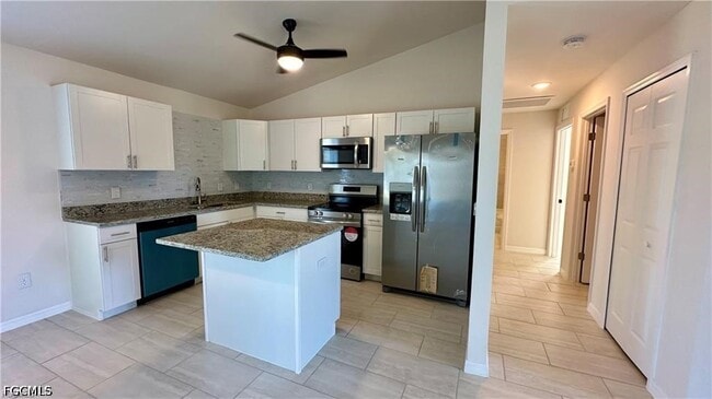 Photo - 1105 NE 6th Pl
