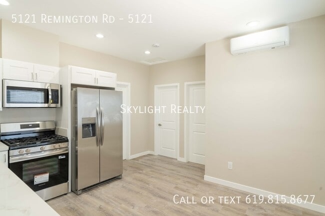 Building Photo - 5121 Remington Rd Unit 5121 Rental
