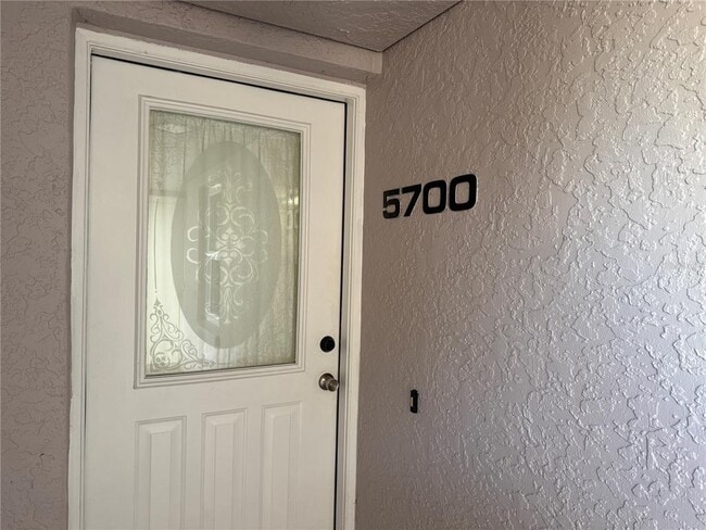 5700 Sheffield Greene Cir Unit 87
