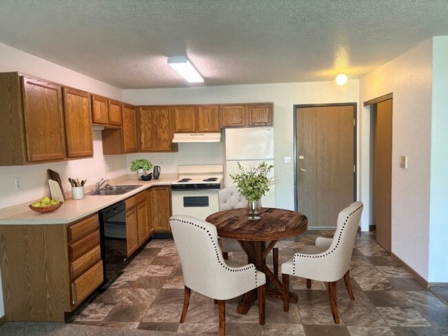Gwinner I & II Apartments
