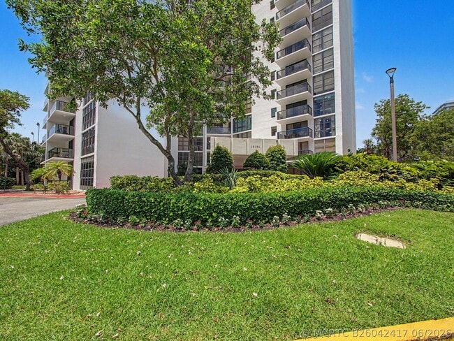 Photo - 18181 NE 31st Ct Unit 1807