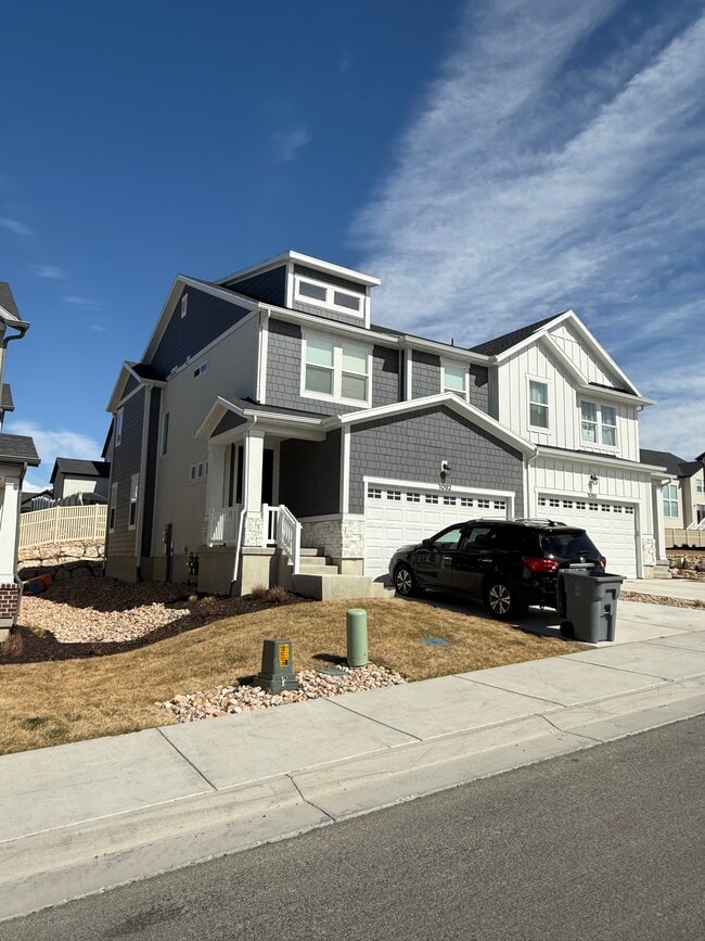 Photo - 1092 N Freeman Dr Townhome