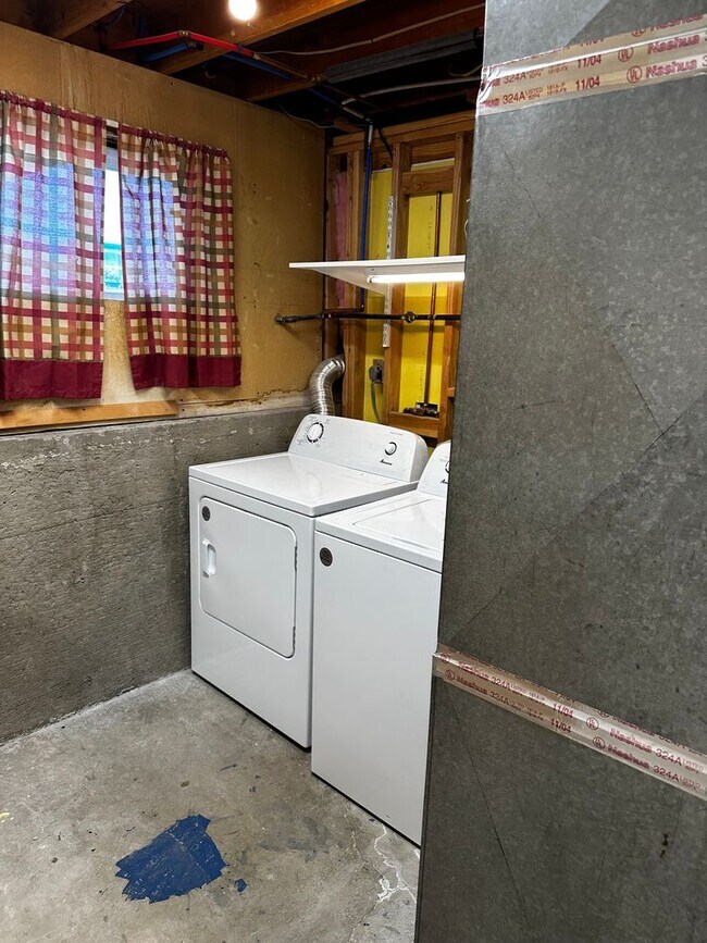 Photo - Beautifully Updated Two-Story Home in Sandy — Mountain Views & Big Backyard!