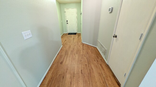 Photo - 921 Wintercreek Dr