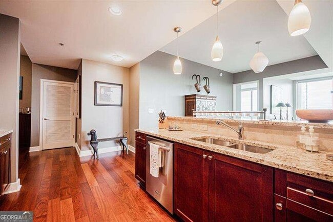 Photo - 2795 Peachtree Rd Unit 1909