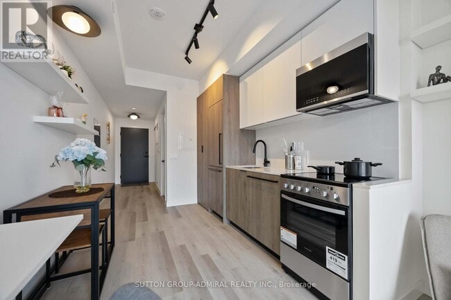 Photo - 1635 Military Trail Unité 223