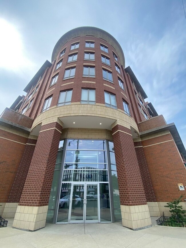Photo - 6000 N Cicero Ave Condo Unit 407