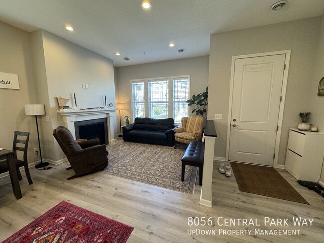 Photo - 8056 Central Park Way