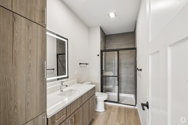 Niagara 2BR, 2BA - 1,176SF - Bathroom