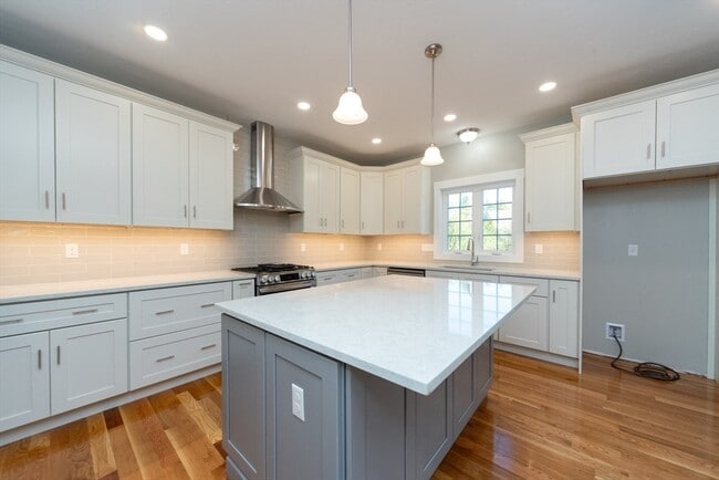 Photo - 61 Boutelle Rd