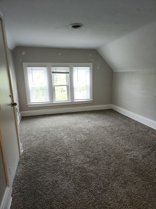 Photo - SUPER CLEAN 1 Bedroom Apt For Rent Unidad 3rd Floor