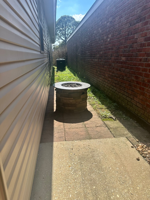 Photo - 207 Chimney Rock Blvd