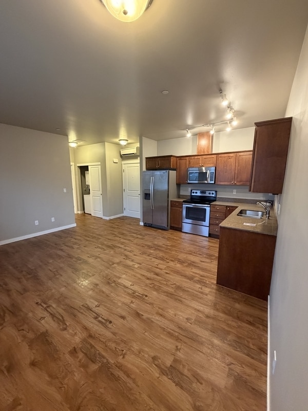 Photo - 8872 Depot Rd