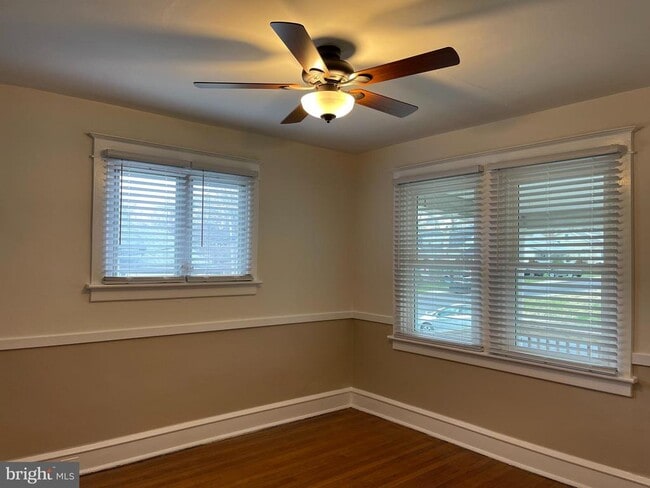 Photo - 1854 Rockwell Rd