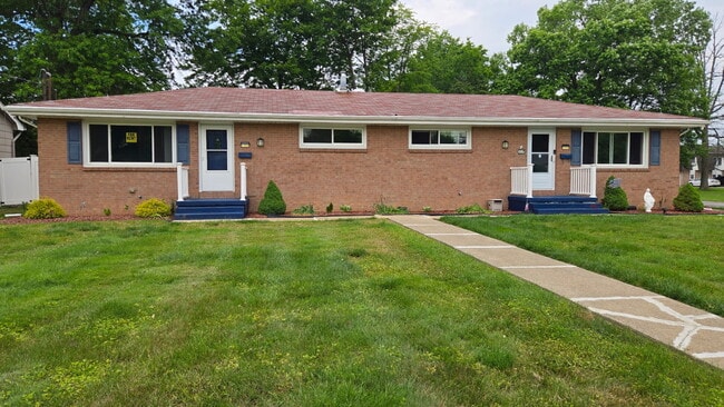 Building Photo - 1103 Beechwood Dr Unit Rental