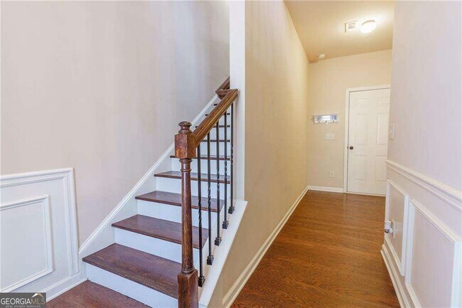 Photo - 1299 Hopkins Dr