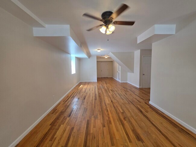 Photo - 203 Halladay St Unit 1