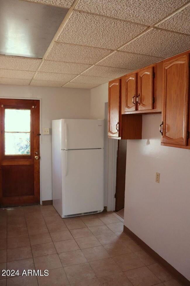 Photo - 918 E Allen St Unit 1