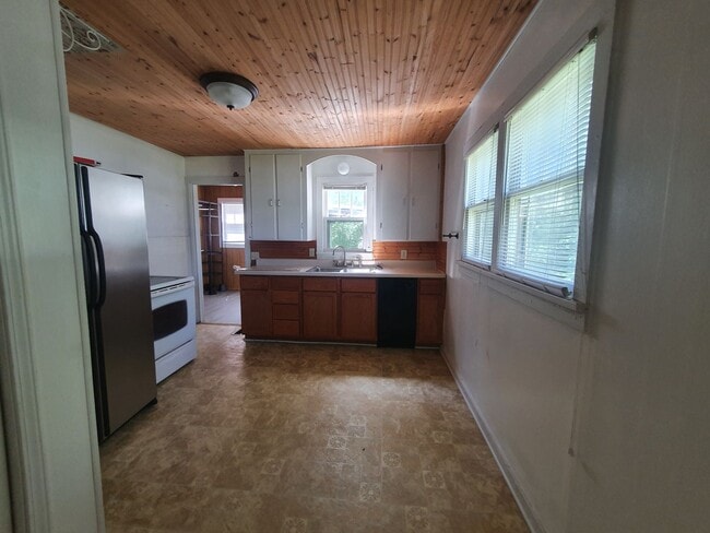 Photo - Home in Rolla