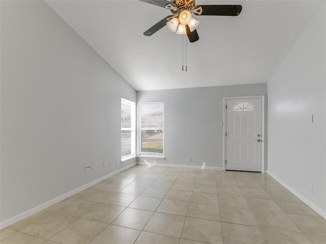 Photo - 10701 Lanshire Dr