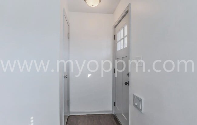 Photo - 4360 Davenport St Unit 4362