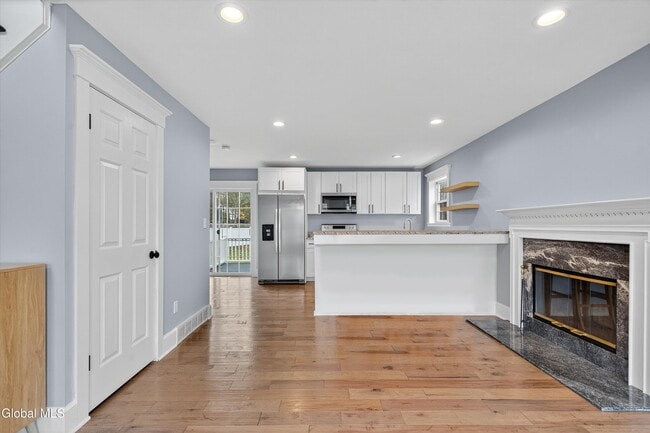 Photo - 716 Adams Cir