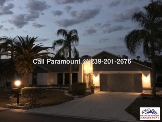 Furnished Annual 4 Bedroom Pool Home in Great Location! - Furnished Annual 4 Bedroom Pool Home in Great Location!