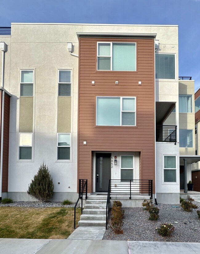 Photo - 5452 Cardinal Park Rd