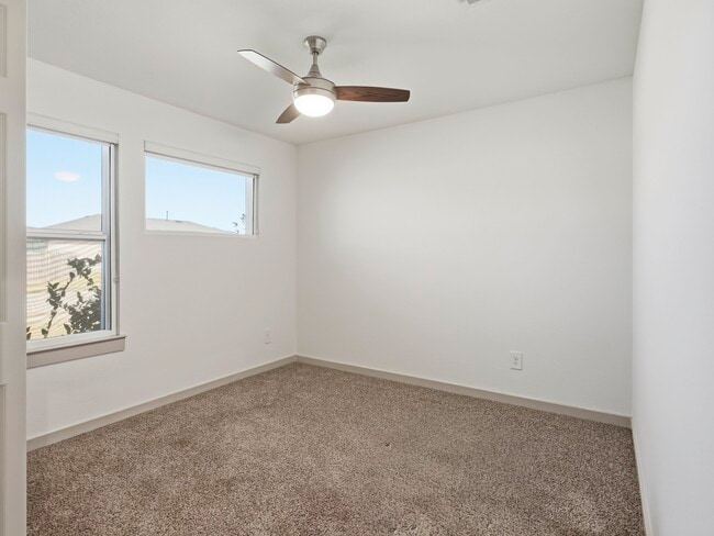 Photo - 29903 Violet sky Wy