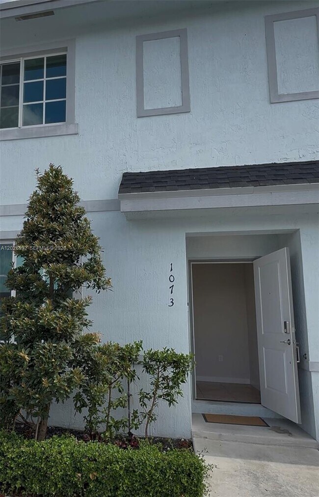 Photo - 1073 NW 5th St