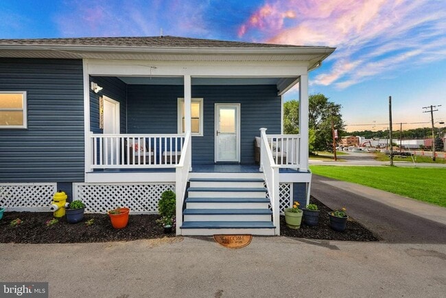 Photo - 580 N Braddock St