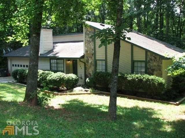 Photo - 765 Oxford Hall Dr SW